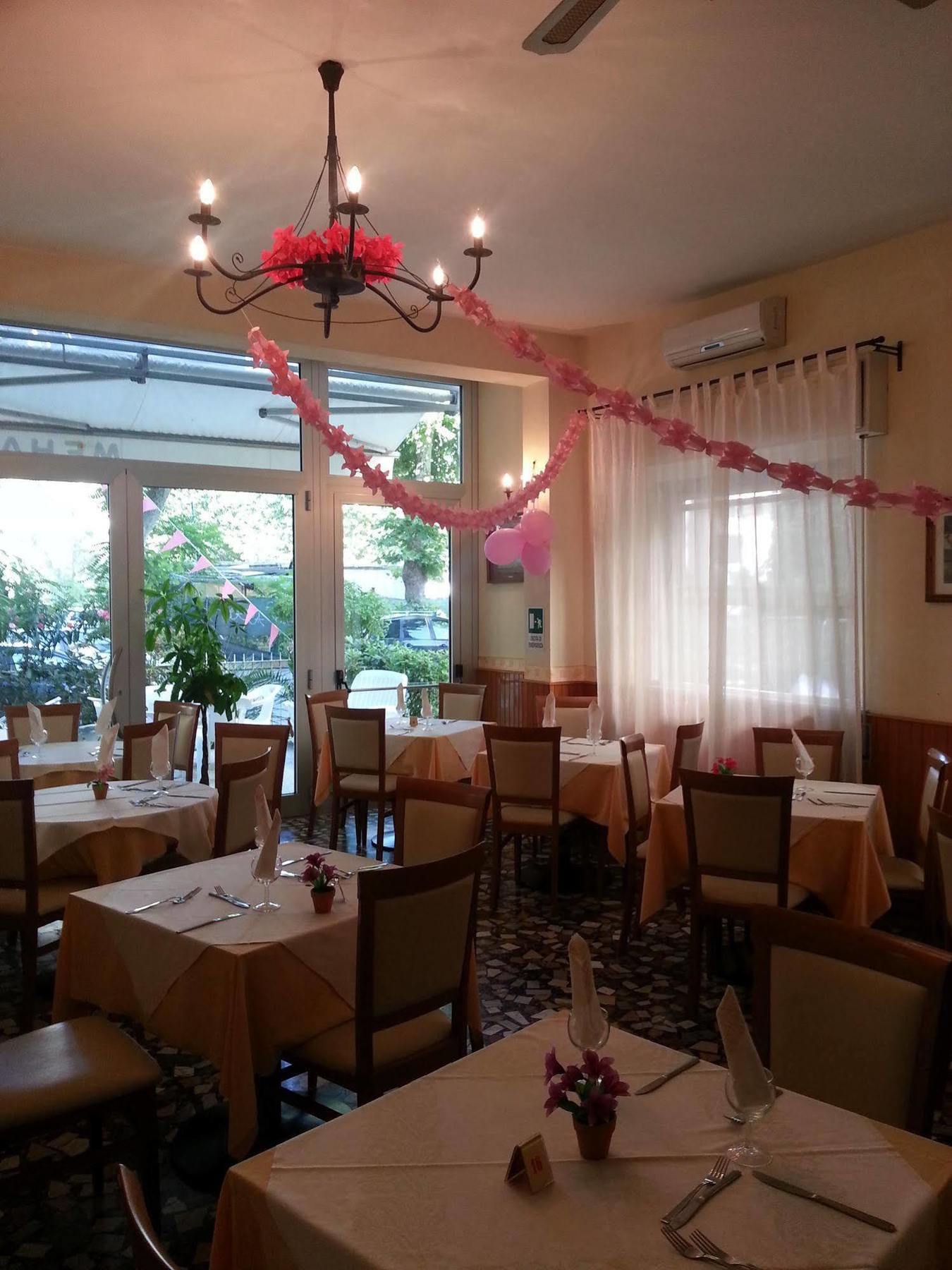 Mehari Rimini - Family Hotel Extérieur photo