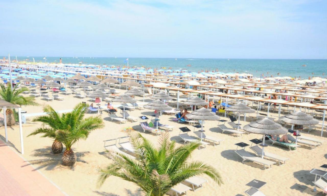 Mehari Rimini - Family Hotel Extérieur photo